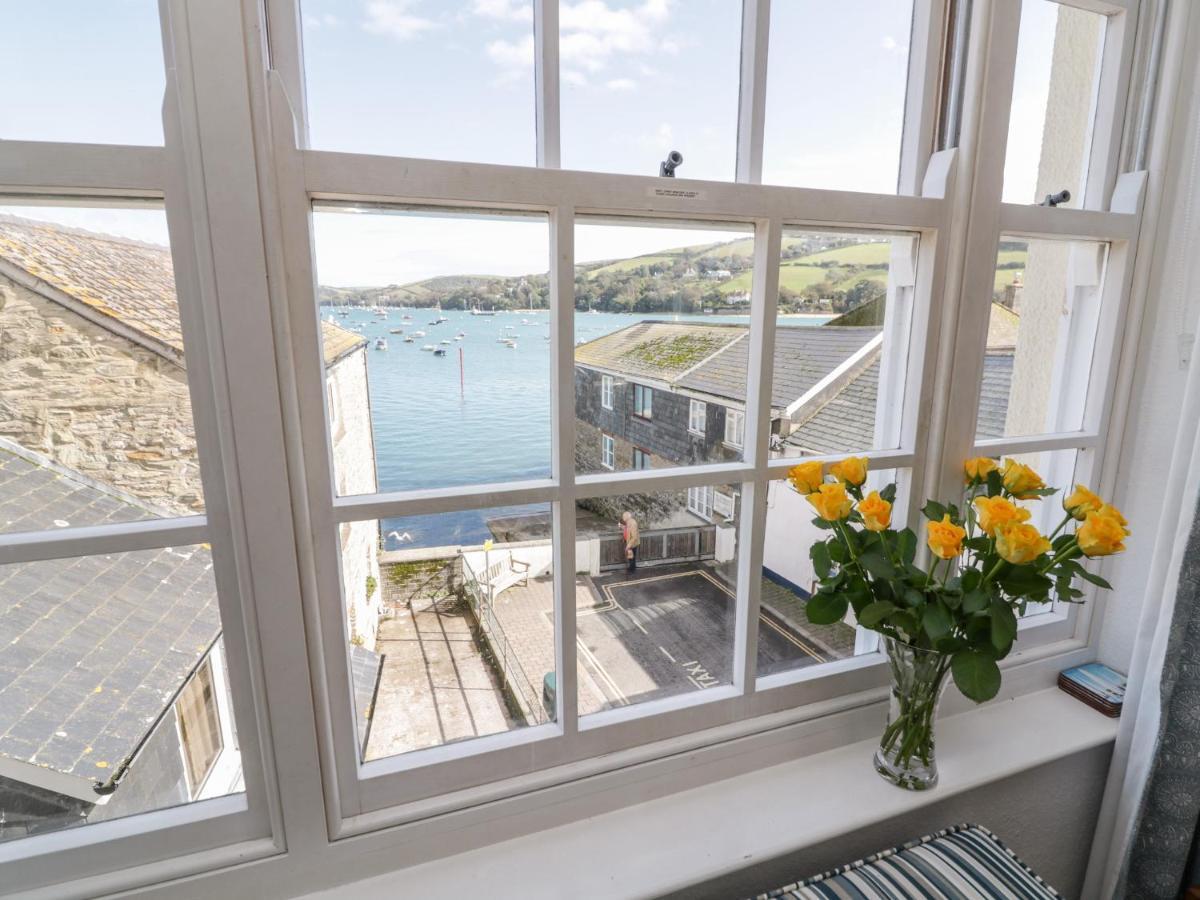 8B Fore Street Salcombe Exterior photo